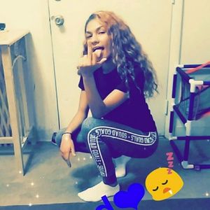 Meet your Posher, Brittany